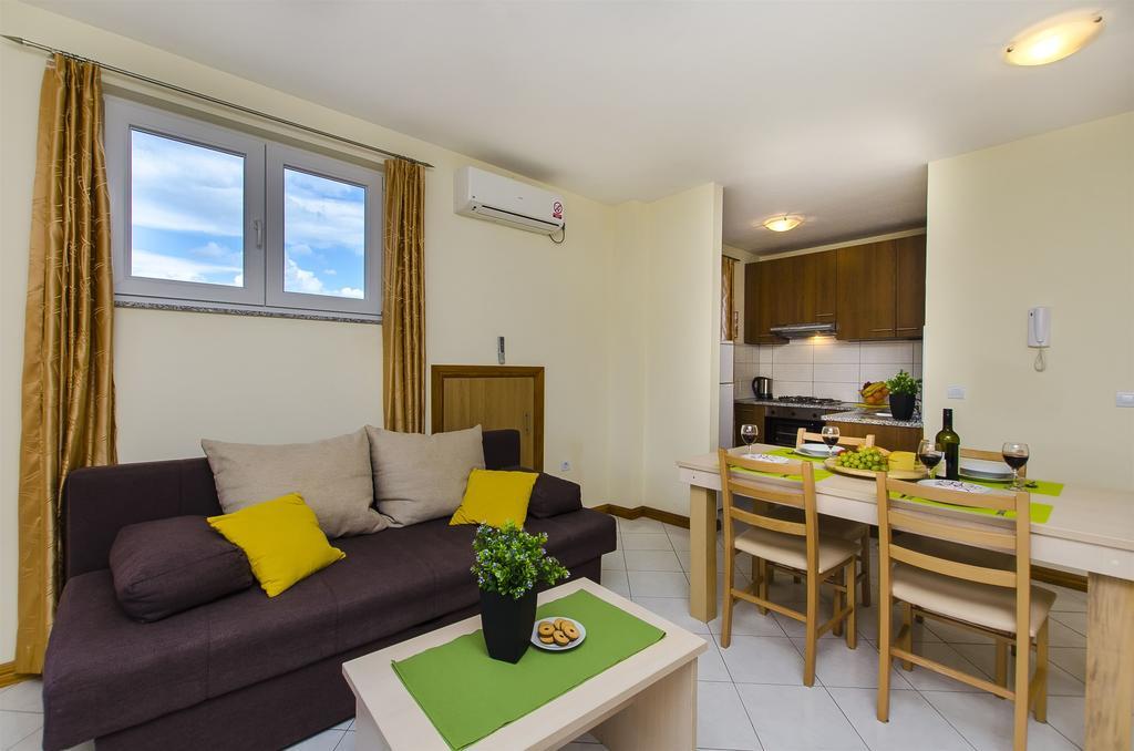 Apartments Glavan Privlaka  Quarto foto