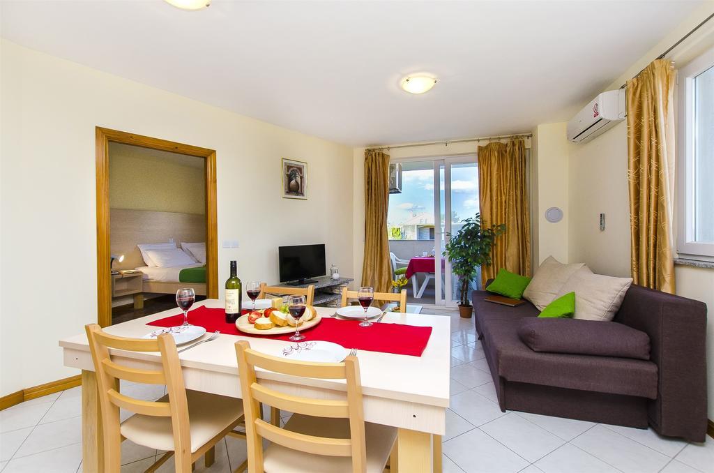 Apartments Glavan Privlaka  Quarto foto