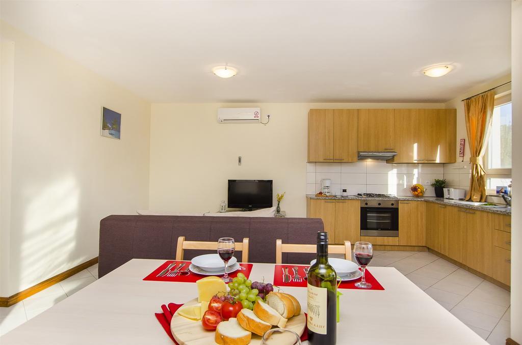 Apartments Glavan Privlaka  Quarto foto